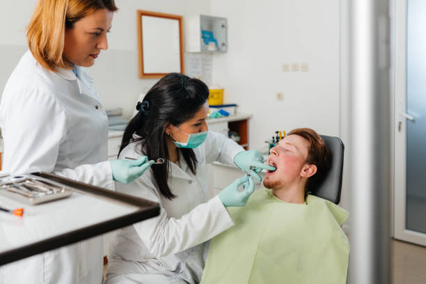 Best Same-Day Emergency Dental Services in Sandy Hook, CT